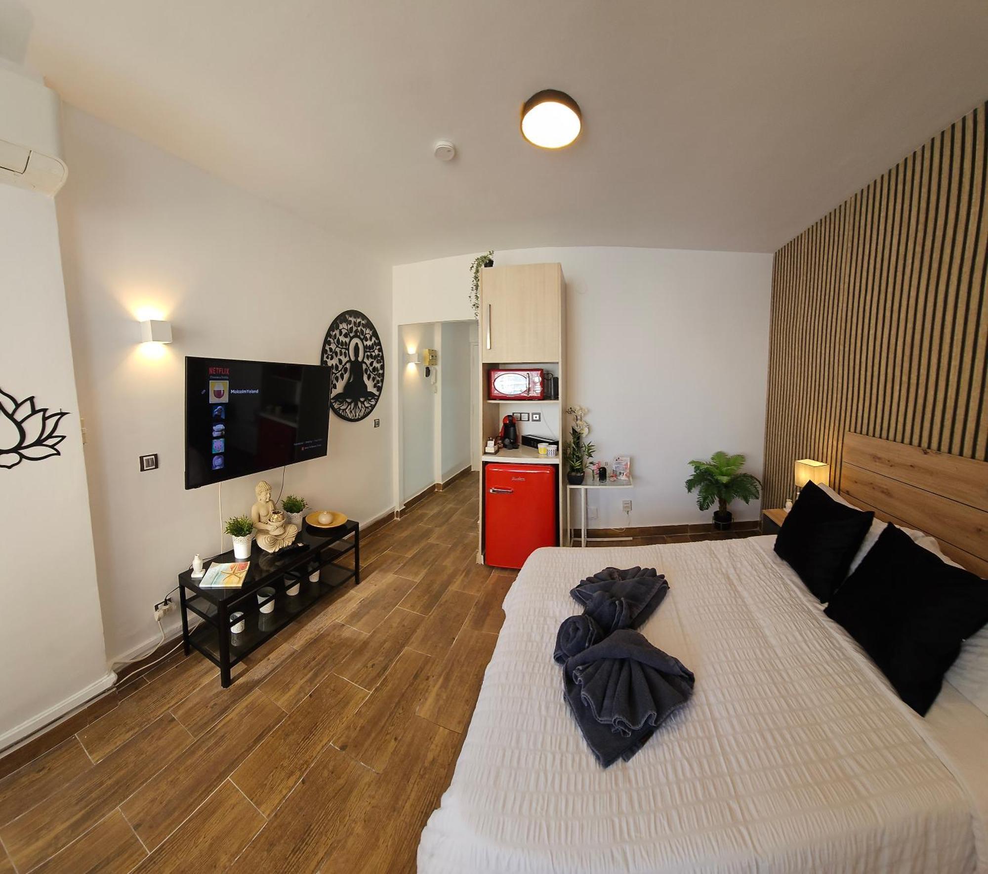 Namaste Modern Elegance City Center Apartment By Namaste Elite Torremolinos Exterior photo